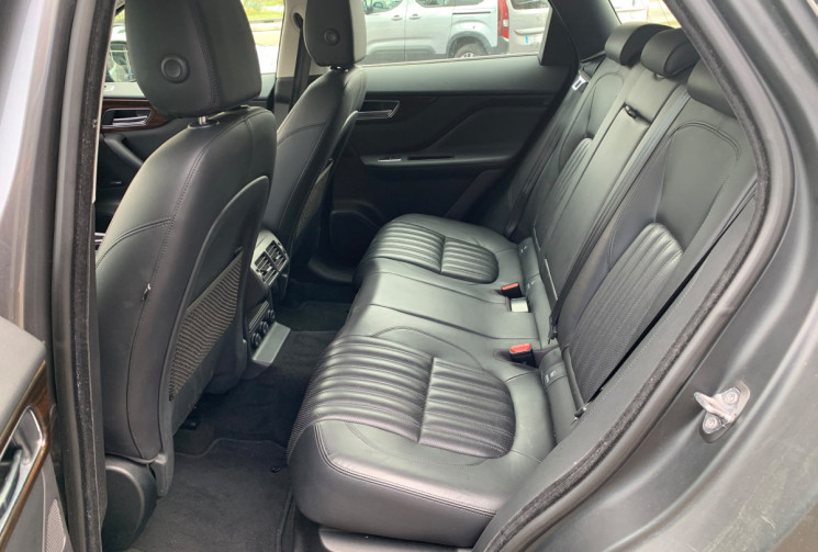 Jaguar F-Pace 2.0 179 20d Turbo Portfolio