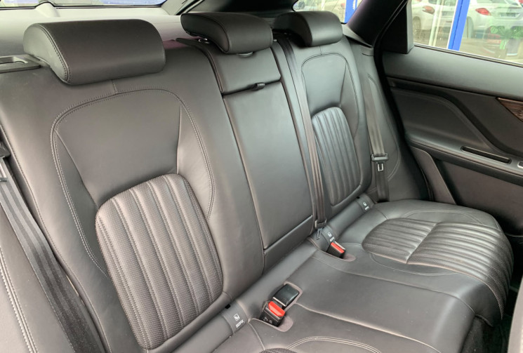 Jaguar F-Pace 2.0 179 20d Turbo Portfolio