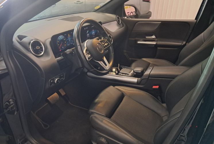Mercedes Classe B 180 d 2.0 8G-DCT Business Line Edition - TOIT PANO CAMERA - SUIVI ENTRETIEN -