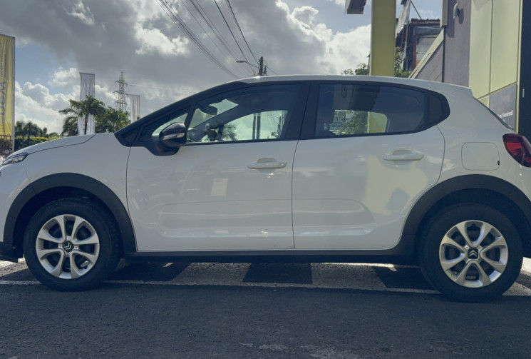 Citroën C3 1.2 VTi PureTech 12V 83 cv // Très peu kilométré // Excellent Etat 