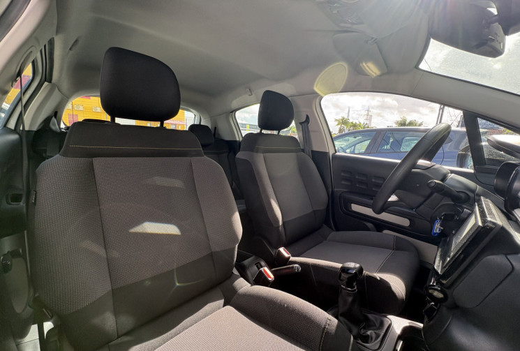 Citroën C3 1.2 VTi PureTech 12V 83 cv // Très peu kilométré // Excellent Etat 