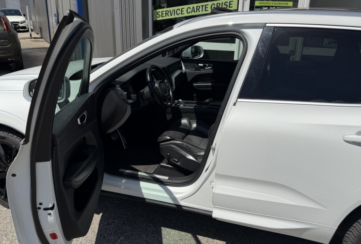 Volvo XC60 T8 Twin Engine 303+87 ch R-Design Geartronic 8