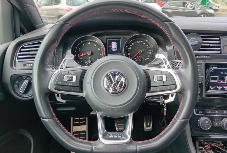Volkswagen Golf 2.0 TSI 220 ch GTI DSG6 5p - Toit Ouvrant - Sièges chauffants -
