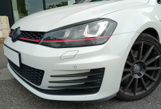 Volkswagen Golf 2.0 TSI 220 ch GTI DSG6 5p - Toit Ouvrant - Sièges chauffants -
