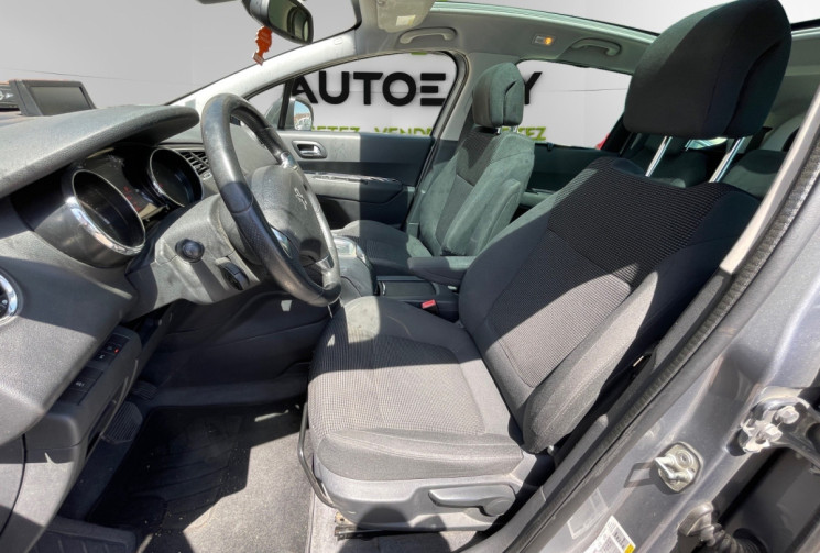 Peugeot 5008 1.6  BLUEHDI / 120 CH / BOITE AUTO / DISTRIB A JOUR