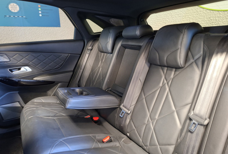 DS DS 7 Crossback E-TENSE 1.6  300 EAT8 4X4 RIVOLI / Plug in Hybrid  / TOIT OUVRANT PANORAMIQUE
