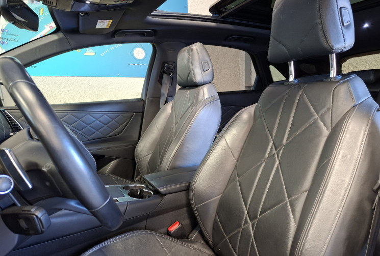 DS DS 7 Crossback E-TENSE 1.6  300 EAT8 4X4 RIVOLI / Plug in Hybrid  / TOIT OUVRANT PANORAMIQUE