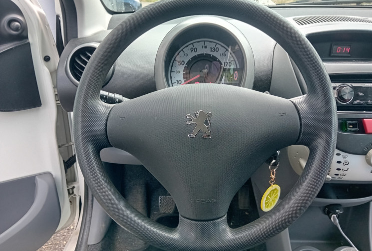 Peugeot 107 1.0 12v Urban 3p