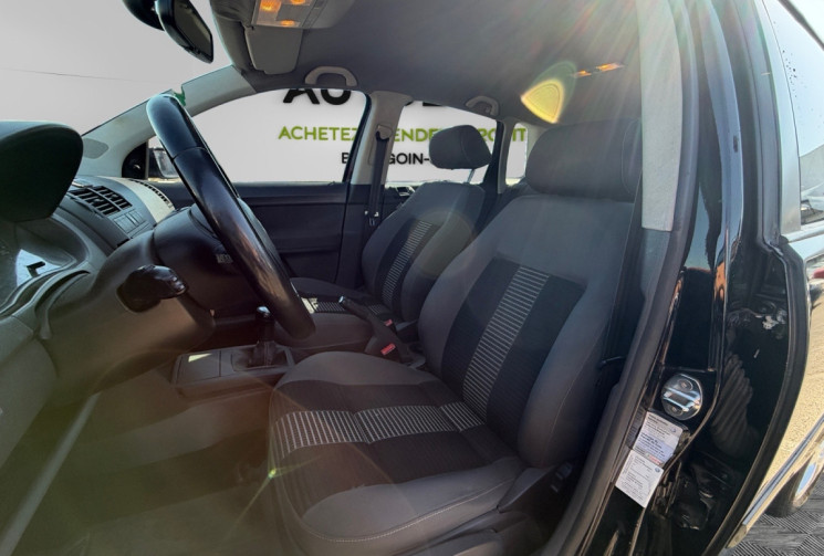 Volkswagen Polo IV 1.2 / 69 CH / CLIM 