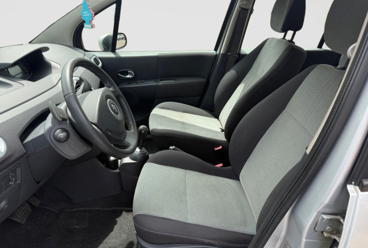 Renault MODUS 1.2 i 16V QUICKSHIFT