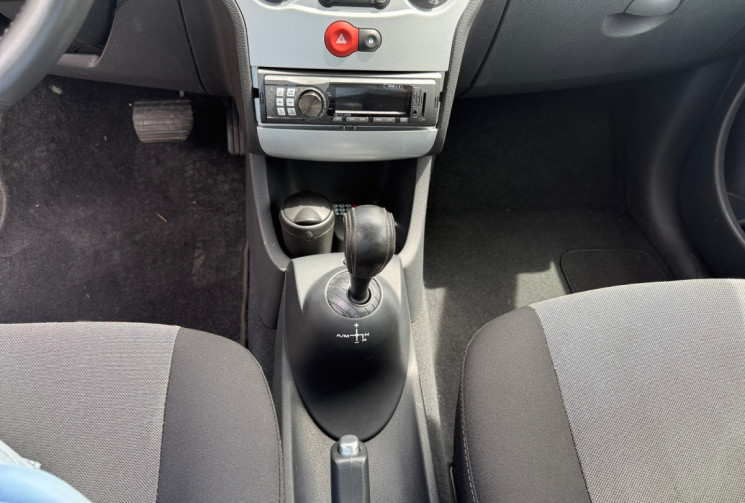 Renault MODUS 1.2 i 16V QUICKSHIFT