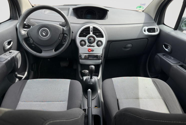 Renault MODUS 1.2 i 16V QUICKSHIFT