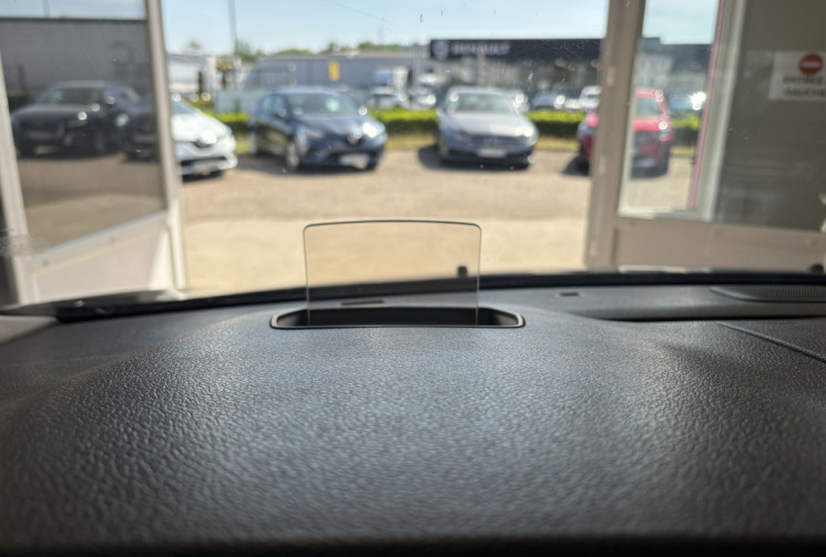 Citroën Spacetourer M 2.0 BLUEHDI COMBI MOYEN EAT6 177 SHINE / TOIT PANO / SUIVI D'ENTRETIEN COMPLET
