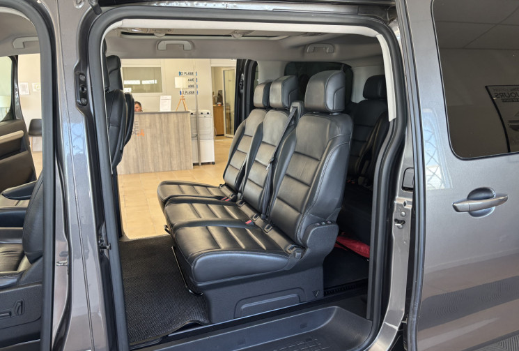 Citroën Spacetourer M 2.0 BLUEHDI COMBI MOYEN EAT6 177 SHINE / TOIT PANO / SUIVI D'ENTRETIEN COMPLET