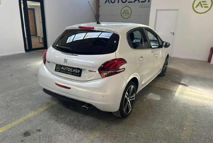 Peugeot 208 208 GT LINE  110cv / 1er MAIN / DISTRI OK / Full Entretien