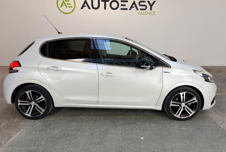 Peugeot 208 208 GT LINE  110cv / 1er MAIN / DISTRI OK / Full Entretien