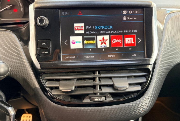 Peugeot 208 208 GT LINE  110cv / 1er MAIN / DISTRI OK / Full Entretien
