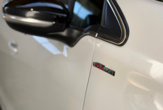Peugeot 208 GT LINE  110cv / 1er MAIN / DISTRI OK / Entretiens sur factures OK