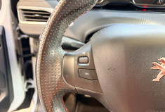 Peugeot 208 GT LINE  110cv / 1er MAIN / DISTRI OK / Entretiens sur factures OK