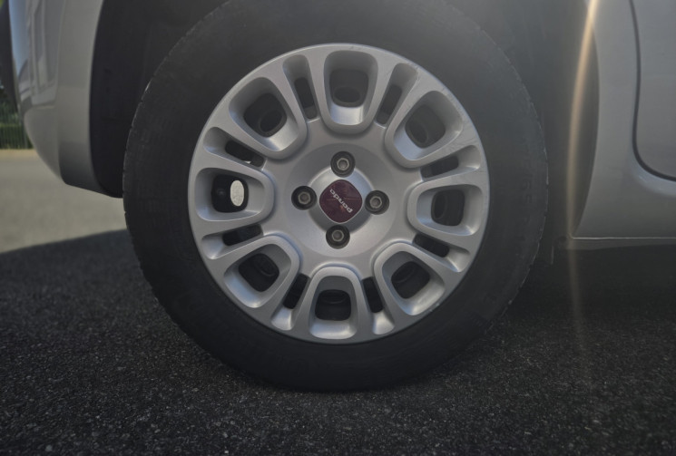 FIAT Panda  0.9 8v TwinAir 85ch S&S Lounge * Attelage
