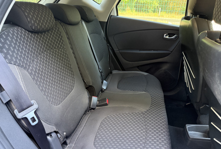 Renault Captur 1.2 TCE 120 INTENS EDC6 * FULL ENTRETIEN * ATTELAGE * GARANTIE