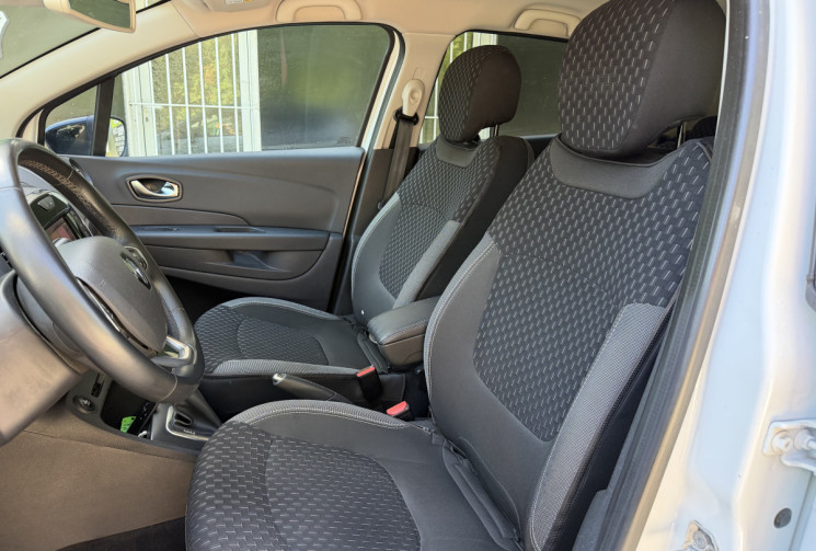 Renault Captur 1.2 TCE 120 INTENS EDC6 * FULL ENTRETIEN * ATTELAGE * GARANTIE