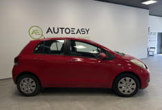 Toyota Yaris 100 VVT-I CONFORT / 1er main
