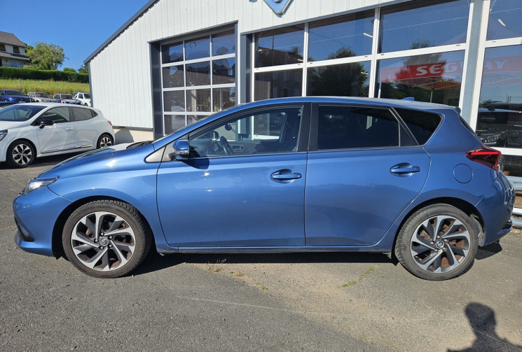 Toyota AURIS II PH2 1.8 HSD 136 DESIGN