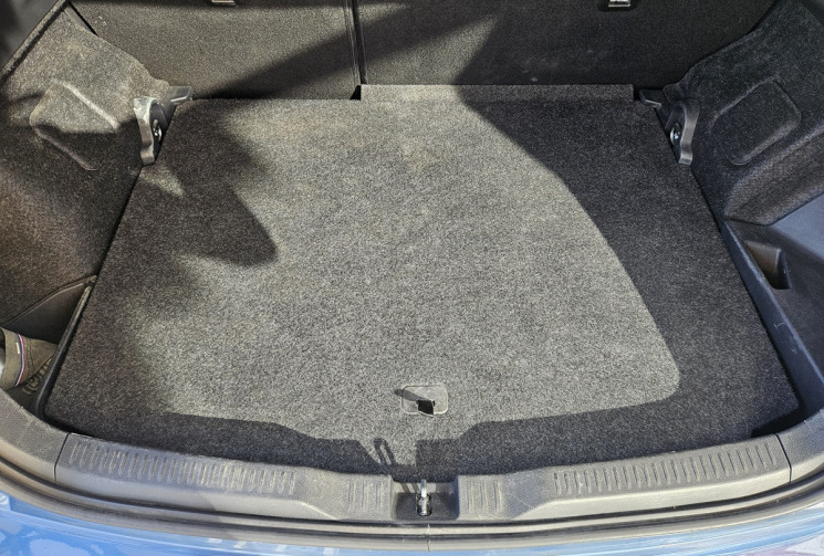 Toyota AURIS II PH2 1.8 HSD 136 DESIGN