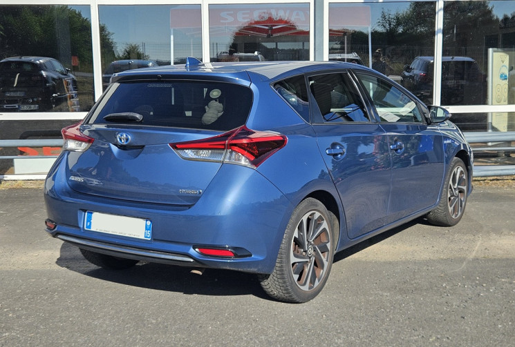 Toyota AURIS II PH2 1.8 HSD 136 DESIGN