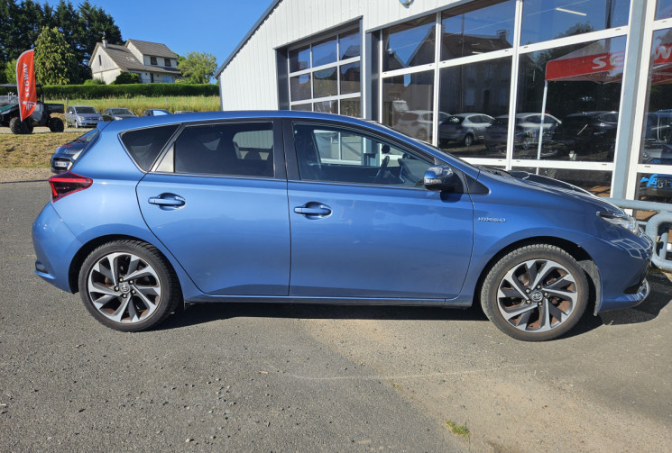 Toyota AURIS II PH2 1.8 HSD 136 DESIGN