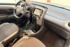 Toyota Aygo 2 - X PLAY -1.0 VVT-i 72 cv, boite auto/Camera 