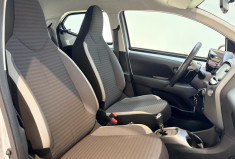 Toyota Aygo 2 - X PLAY -1.0 VVT-i 72 cv, boite auto/Camera 