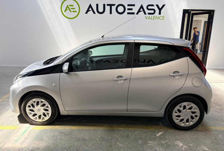 Toyota Aygo 2 - X PLAY -1.0 VVT-i 72 cv, boite auto/Camera 