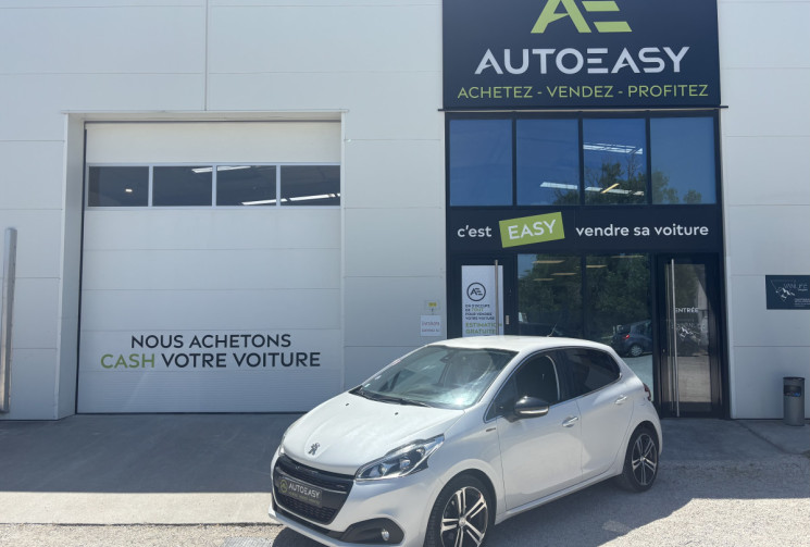 Peugeot 208 GT LINE  110cv / 1er MAIN / DISTRI OK / Entretiens sur factures OK