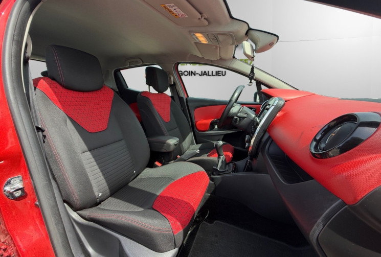 Renault Clio IV / 0.9 TCE / 90 CH / INTENS