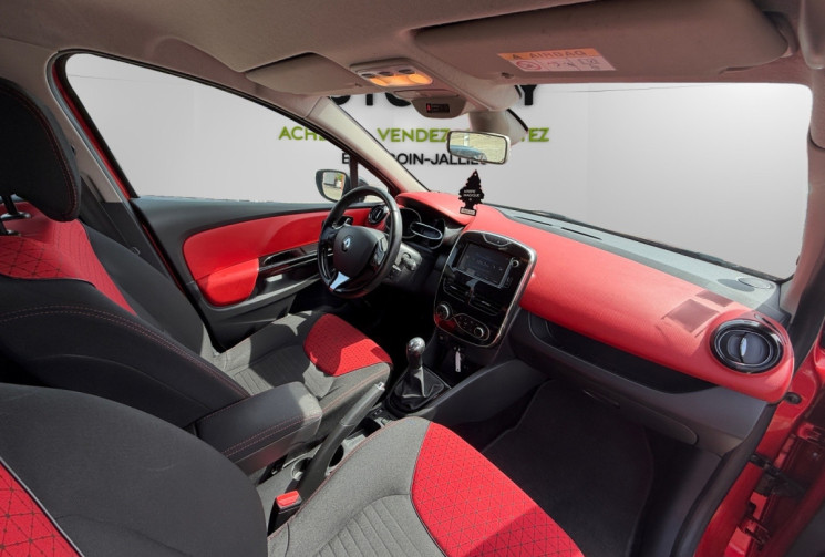 Renault Clio IV / 0.9 TCE / 90 CH / INTENS