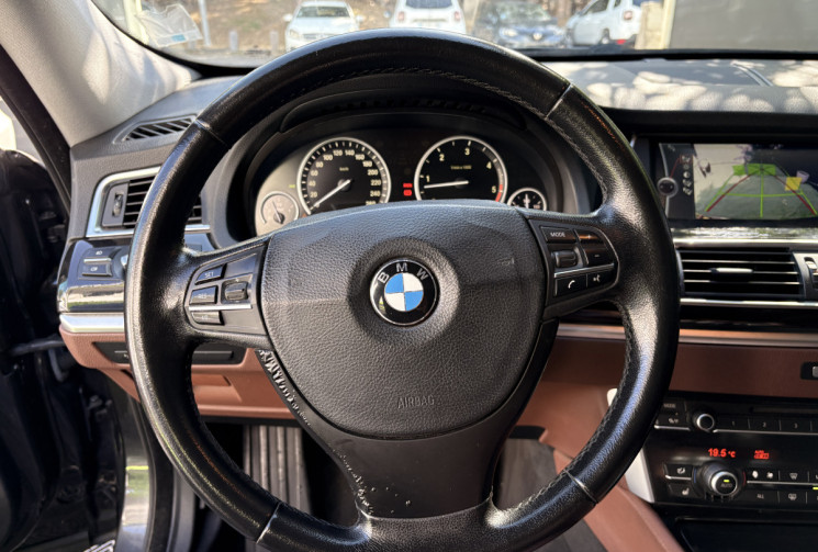 BMW Série 5  GT 530D SPORT DESIGN