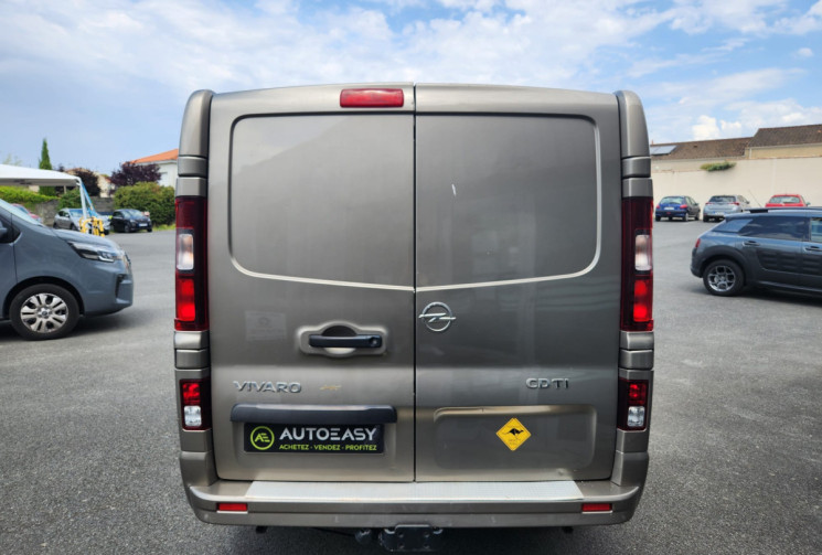 Opel VIVARO  AMENAGE L1H1 1.6 CDTI 115  / MOTEUR A CHAINE / GARANTIE 12 MOIS 