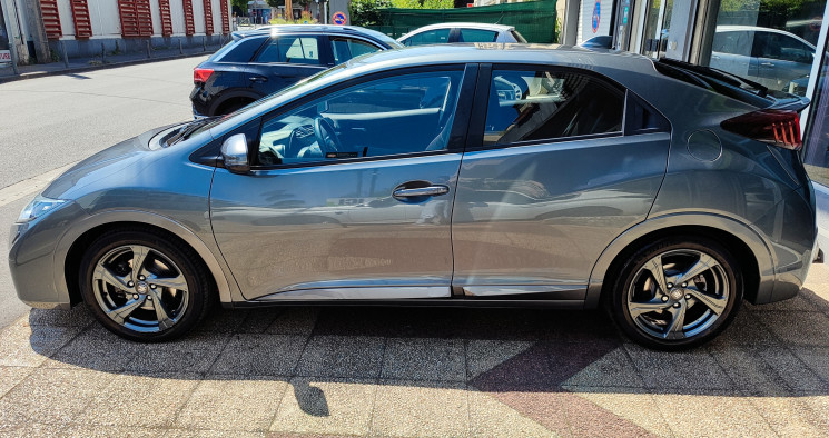 Honda Civic IX Phase 2 X-Edition 1.6 i-DTEC 120 cv / SUIVI HONDA