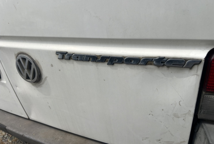 Volkswagen Transporter T4 TOLE 2.4D COURT 77 Kit bois / Porte latérale