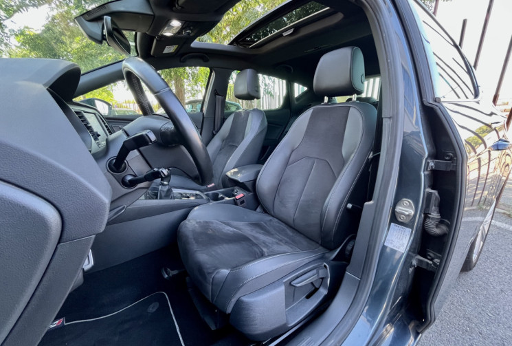 SEAT Leon 1.5 TSI 150ch Xcellence / 1ère Main / Toit Ouvrant / Suivi d'entretien / Très bon état