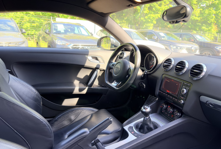 Audi TT 160 ch 1.8 TFSI S-Line *Sellerie Cuir*Entretiens OK*Ct OK*Radar AR*Jante Alu 19