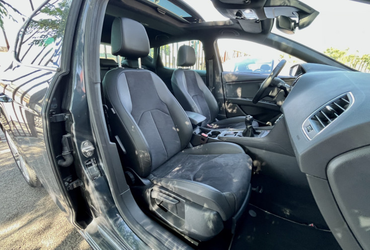 SEAT Leon 1.5 TSI 150ch Xcellence / 1ère Main / Toit Ouvrant / Suivi d'entretien / Très bon état