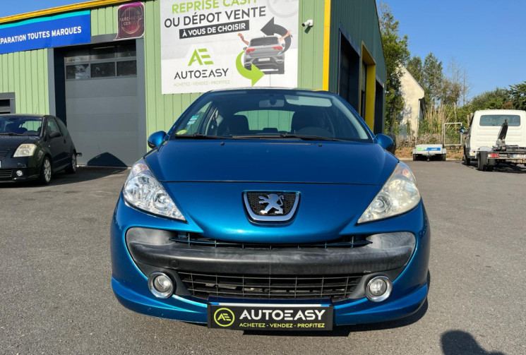 Peugeot 207 3 portes 1.4 e 16V 90cv Sport pack