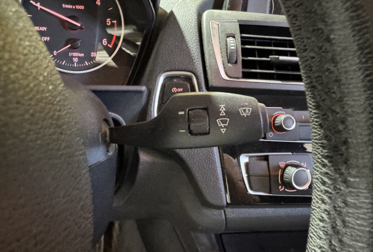 BMW Série 1 GARANTIE 1 AN 5 portes 114d 1.5 d 12V 95 cv