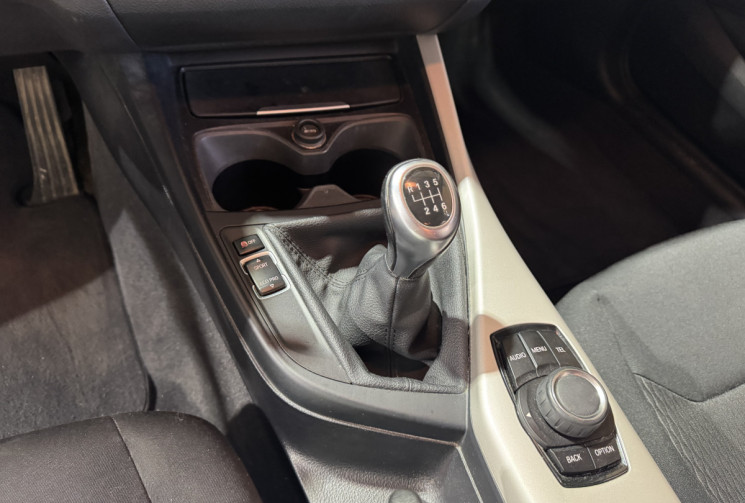 BMW Série 1 GARANTIE 1 AN 5 portes 114d 1.5 d 12V 95 cv