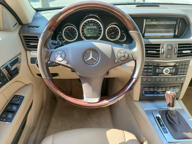 Mercedes Classe E Coupé 500 AMG / 5.5 / V8 / SUIVI Mercedes /  7G-Tronic  / 388cv
