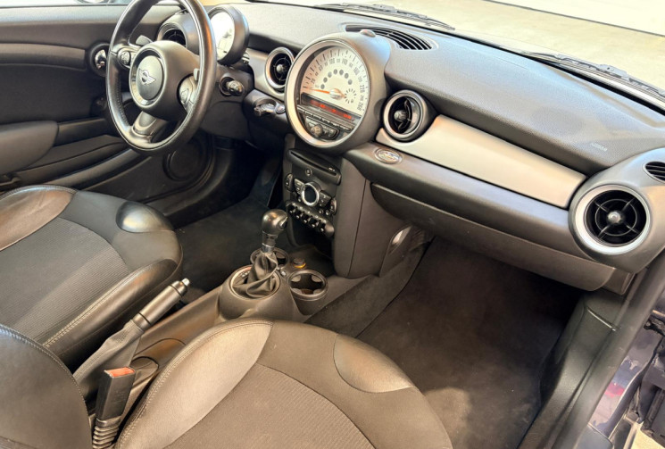 Mini Mini COOPER D PACK CHILI - Boite Auto +Palette -  entretien à Jour - Km certifié