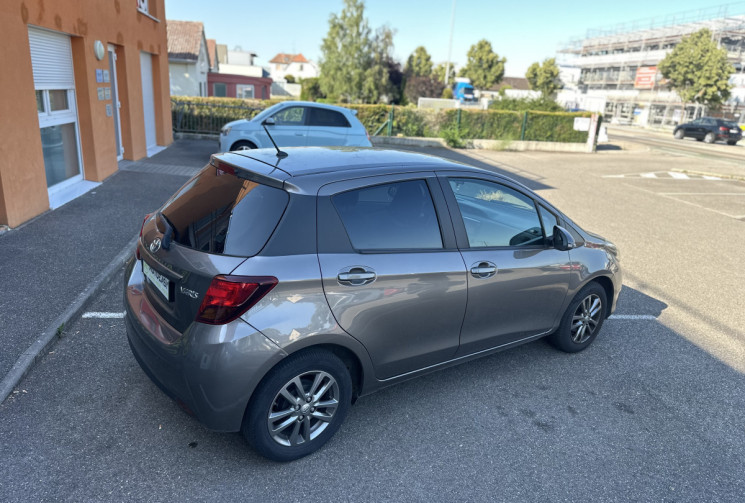 Toyota Yaris 100 VVT -I DYNAMIC 5P